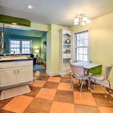 Modern Home With Backyard, 1 Mi To Dtwn スタージョンベイ エクステリア 写真