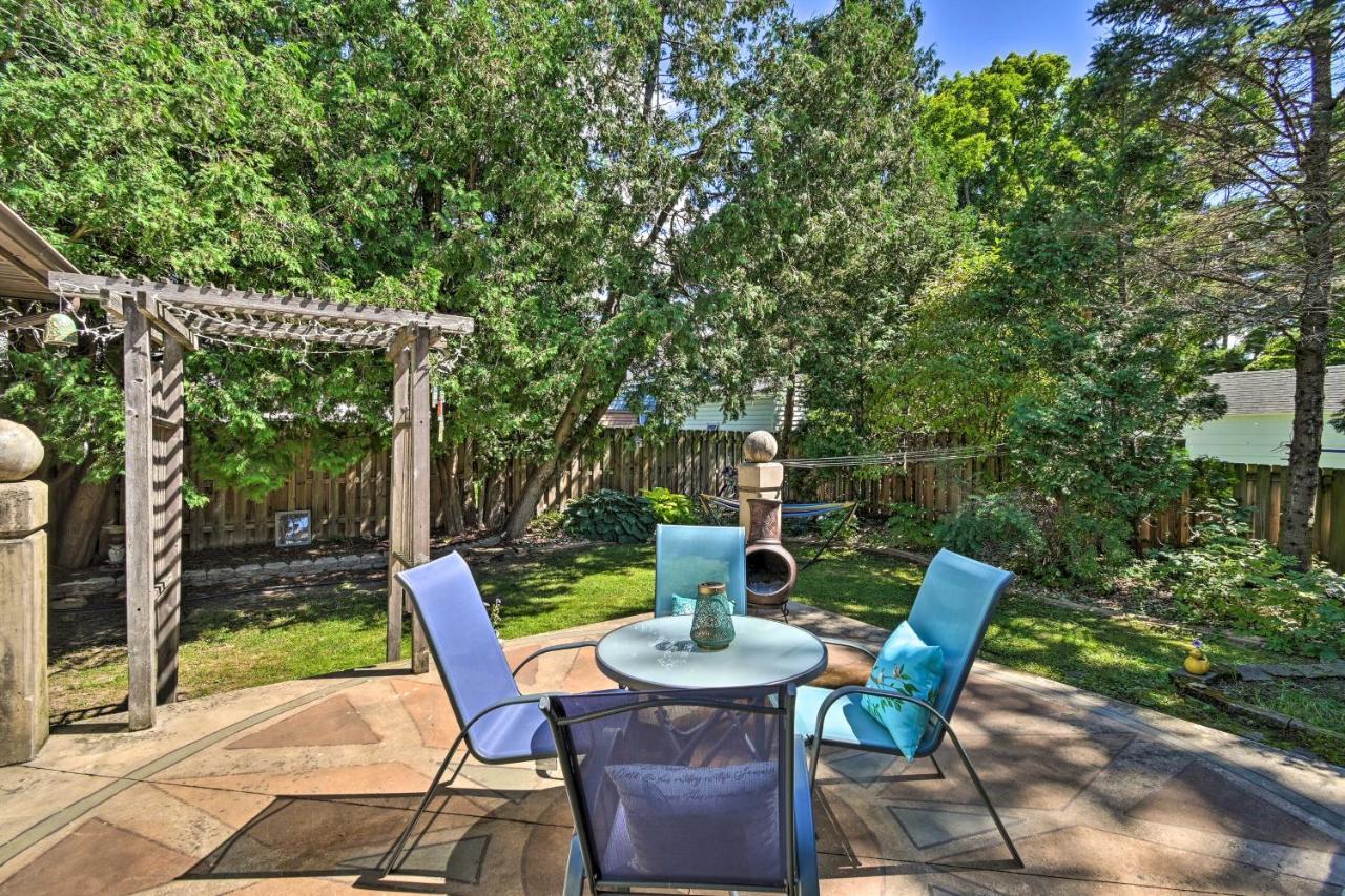 Modern Home With Backyard, 1 Mi To Dtwn スタージョンベイ エクステリア 写真