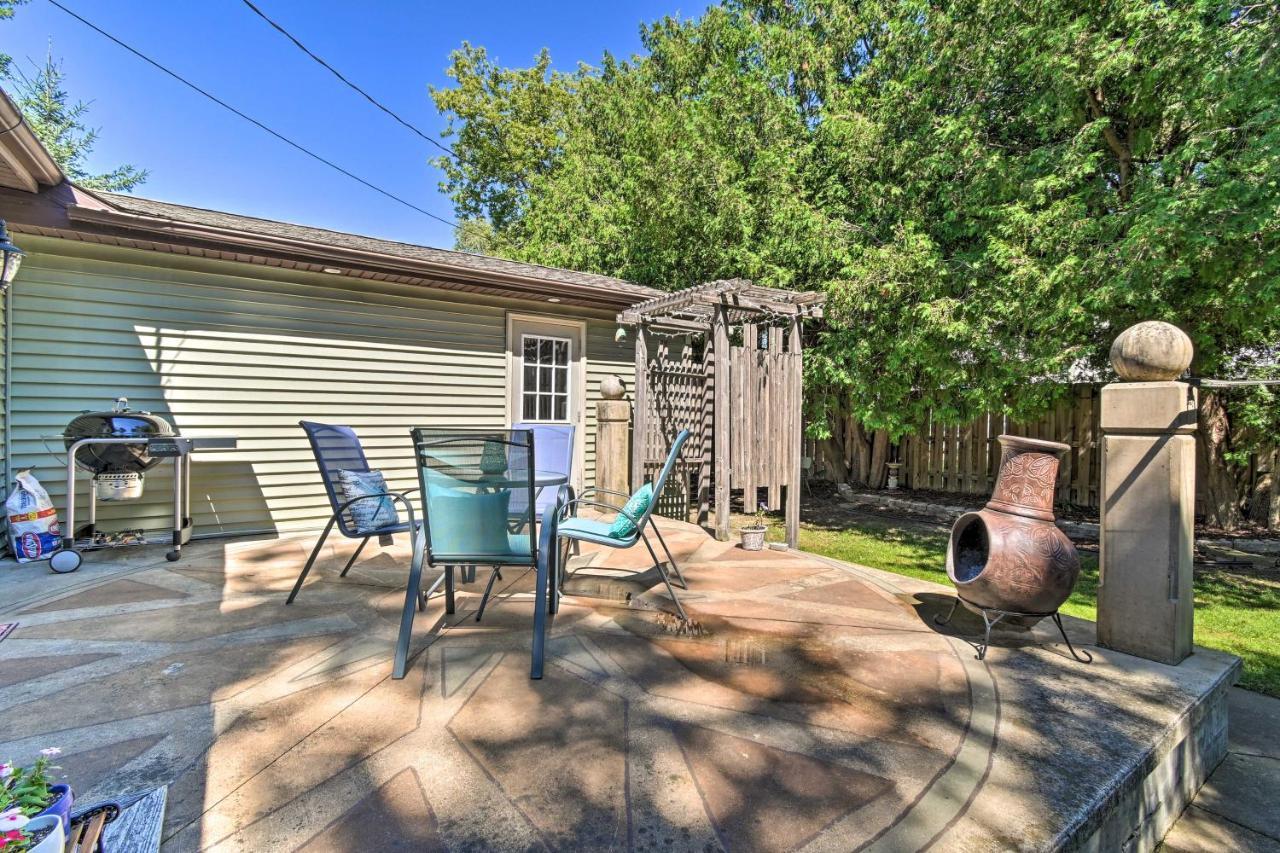 Modern Home With Backyard, 1 Mi To Dtwn スタージョンベイ エクステリア 写真