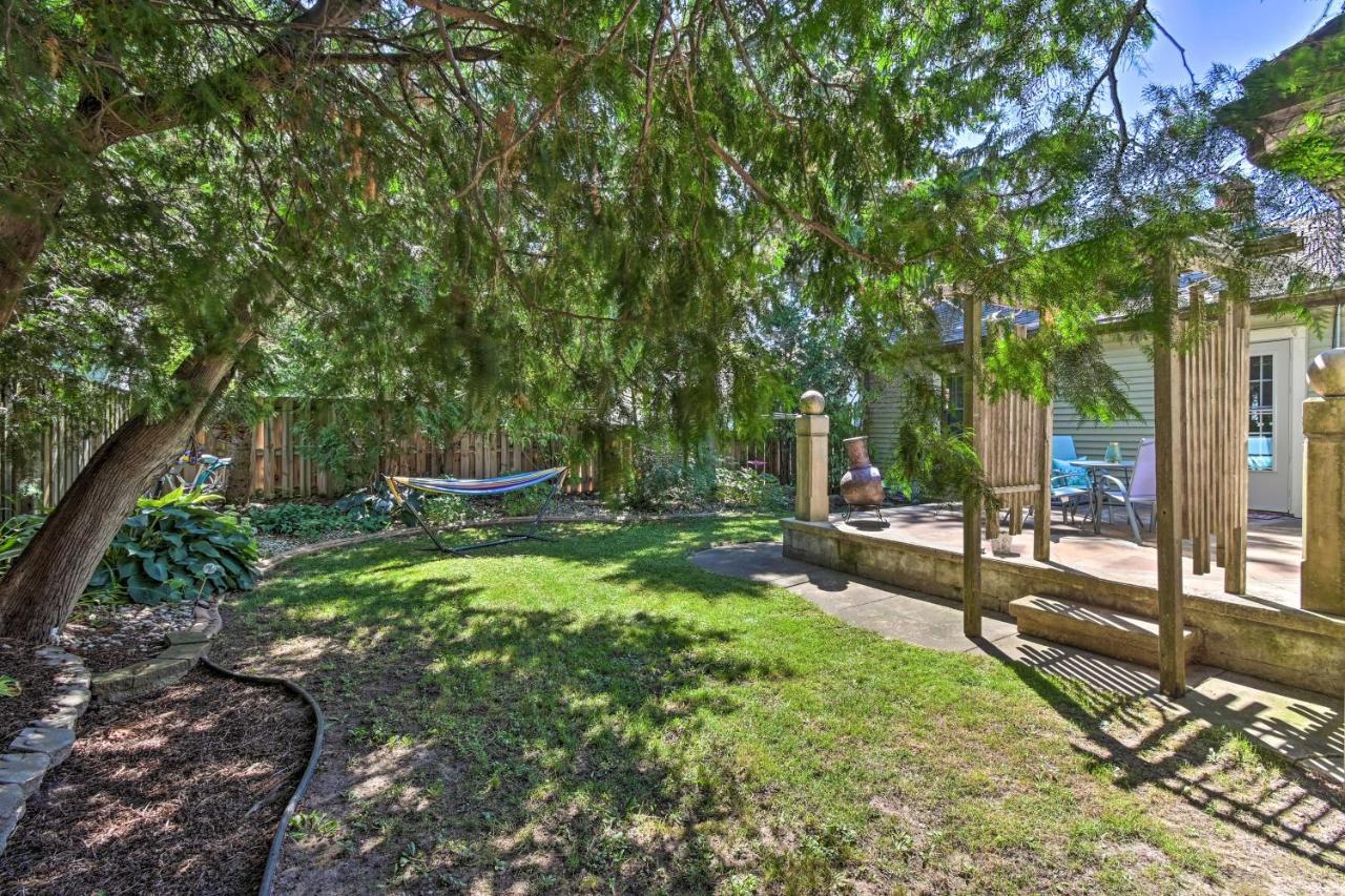 Modern Home With Backyard, 1 Mi To Dtwn スタージョンベイ エクステリア 写真